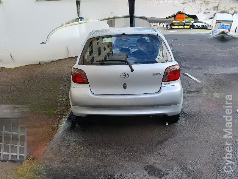 TOYOTA YARIS 1.0 Gasolina