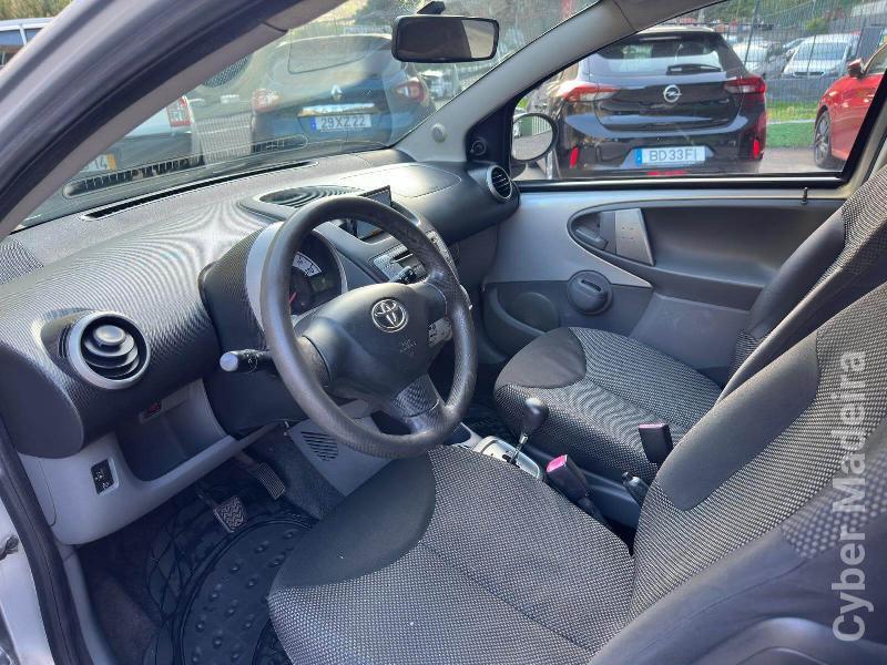 TOYOTA AYGO 1000 Gasolina