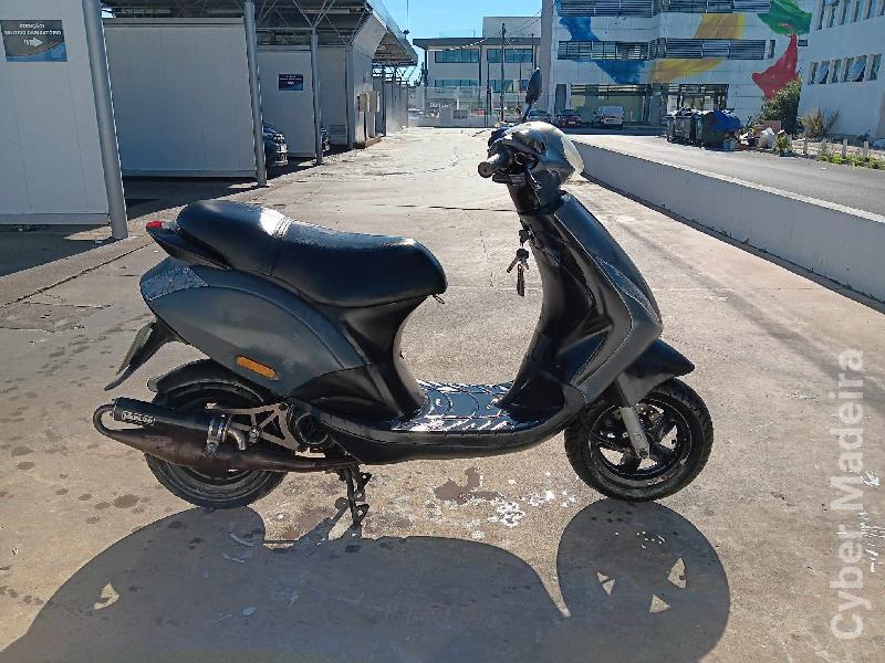 Piaggio 23 50 cc Scooter