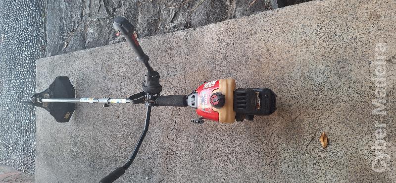 Roçadeira a Gasolina