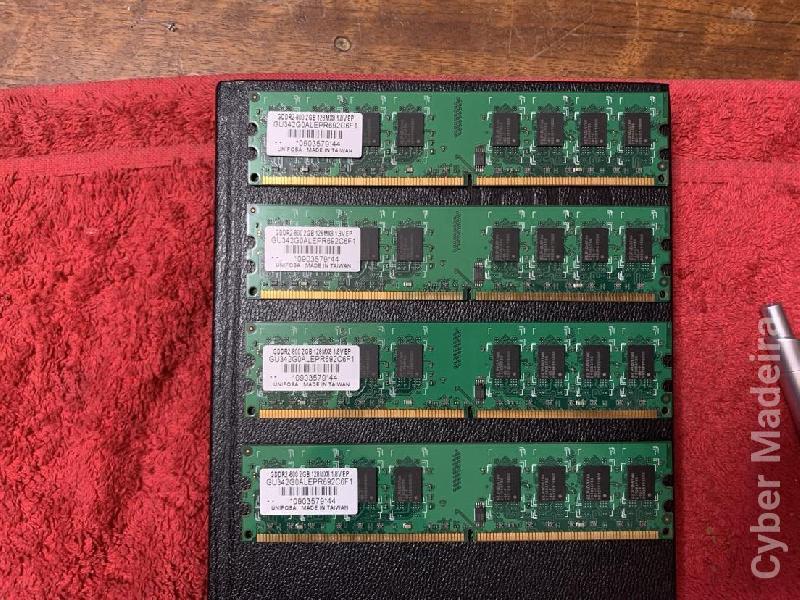 Memória AM  GDDR2 800 2GB