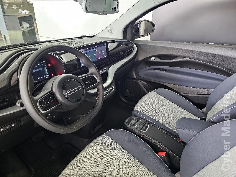 FIAT 500 E ICON ((( BATERIA PRÓPRIA ))) Eléctrico 