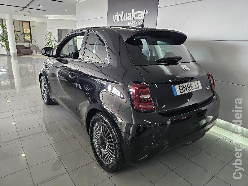 FIAT 500 E ICON ((( BATERIA PRÓPRIA ))) Eléctrico 