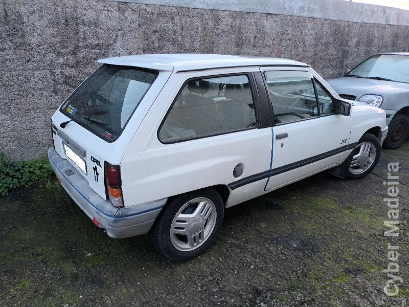 OPEL CORSA JOY 1.4 Gasolina