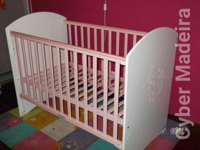 Berço/cama menina marca Zippy