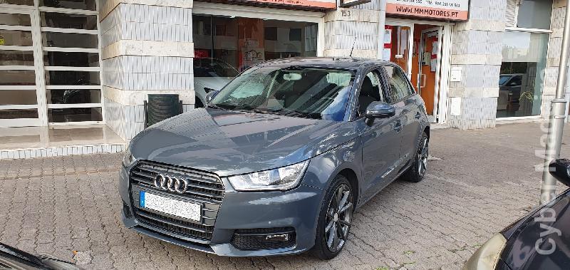 AUDI A1 1.4 TDI Gasóleo