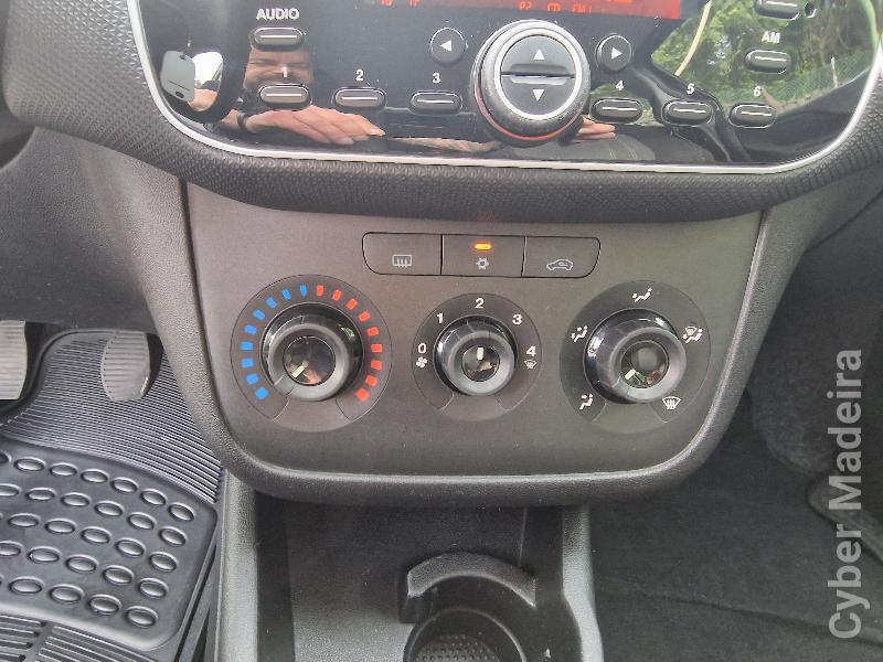 FIAT PUNTO 1.2 EASY Gasolina