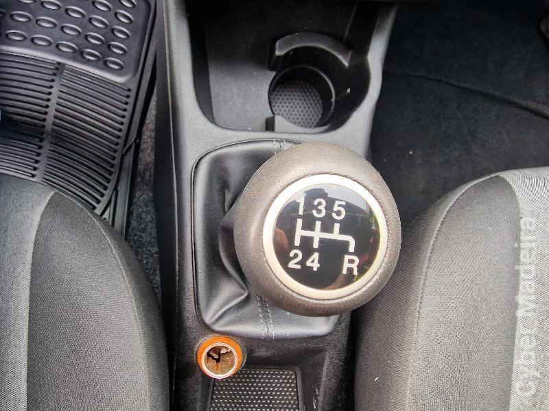 FIAT PUNTO 1.2 EASY Gasolina