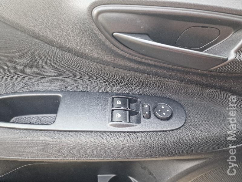 FIAT PUNTO 1.2 EASY Gasolina
