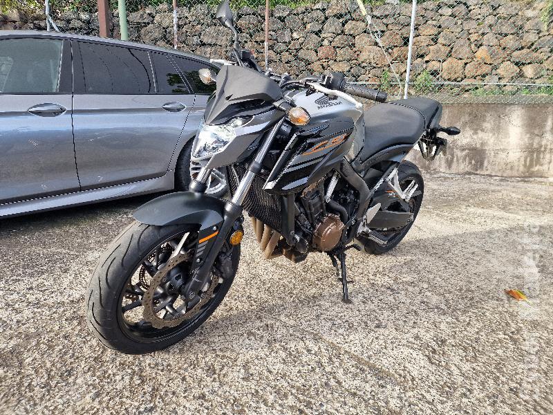 Honda 37 650 cc Sport, turismo