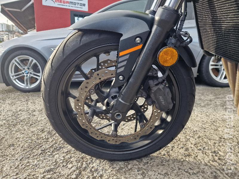 Honda 37 650 cc Sport, turismo