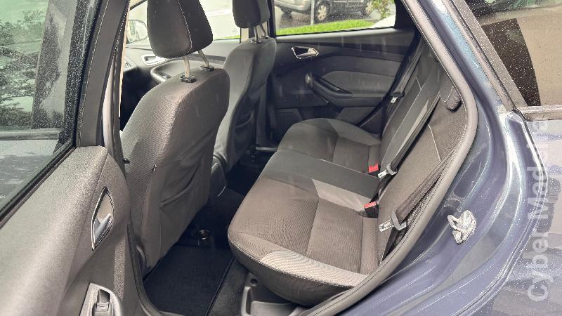 FORD FOCUS SW 1.6 TDCI Gasóleo 