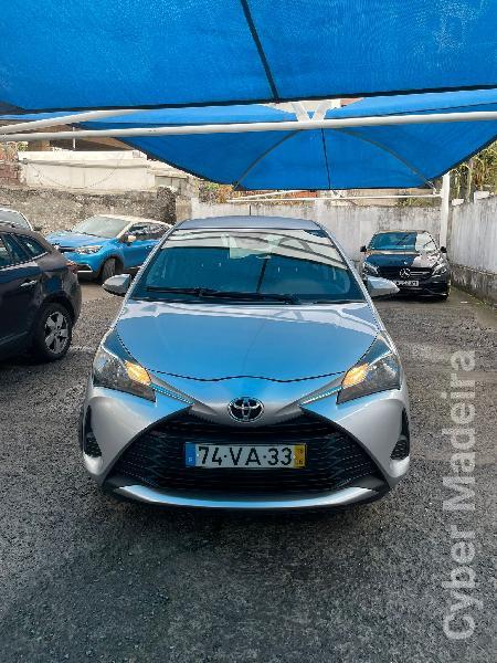 TOYOTA YARIS  1.4 D-4D  Gasóleo