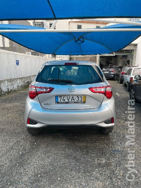 TOYOTA YARIS  1.4 D-4D  Gasóleo