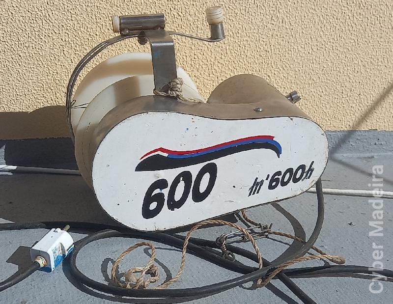 Carrete de pesca Elétrico
