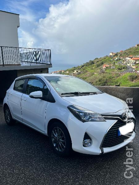 TOYOTA YARIS 1.4 D4D Gasóleo