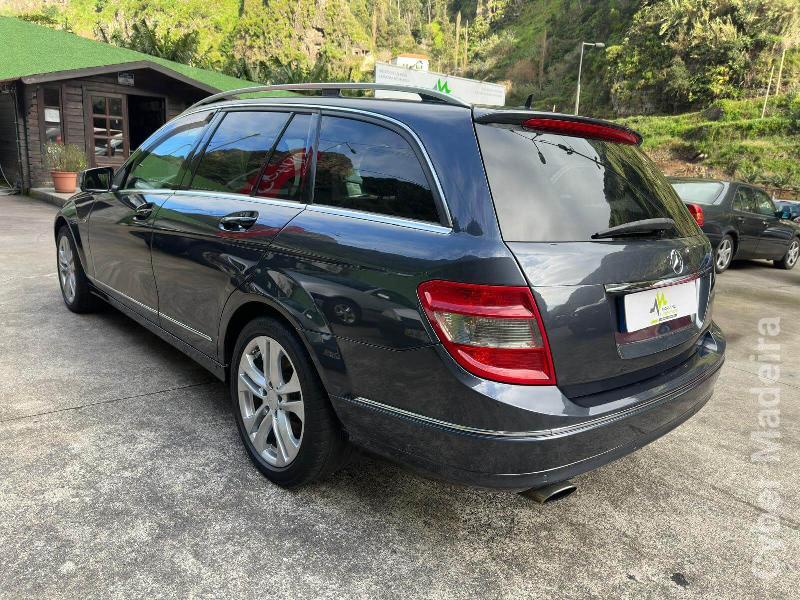 MERCEDES 220 1500 Gasóleo