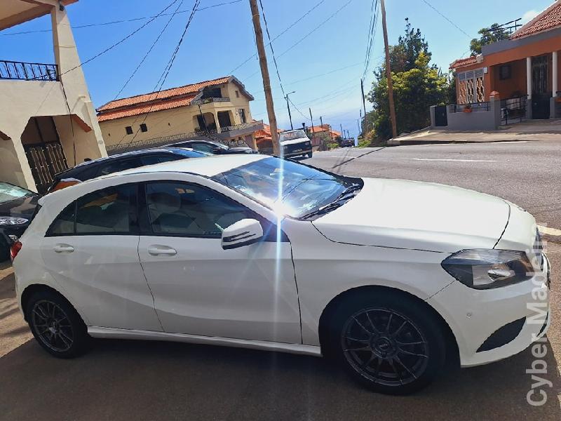 MERCEDES A 180D Gasóleo