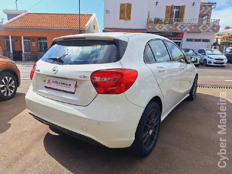 MERCEDES A 180D Gasóleo
