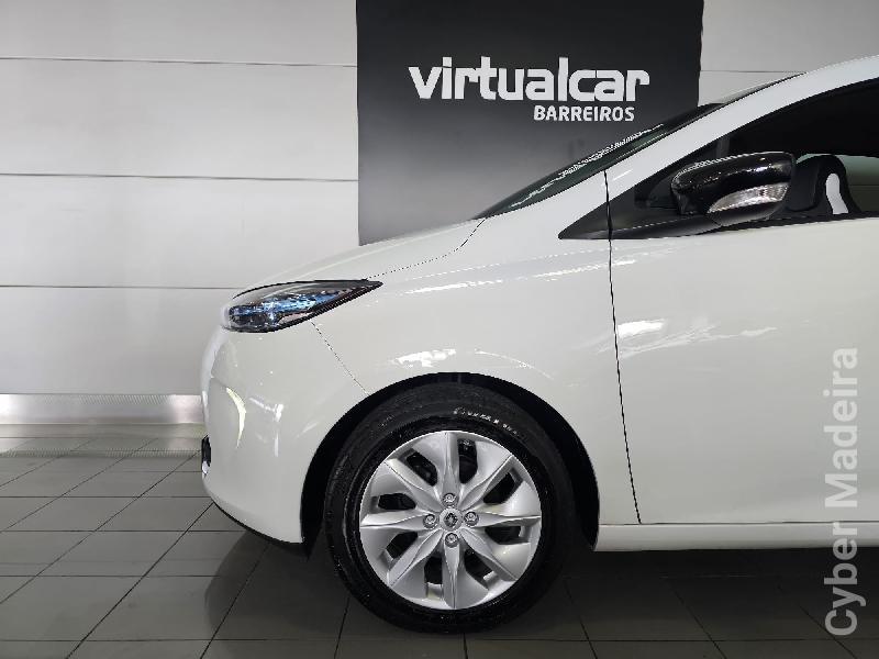 RENAULT ZOE INTENS ((( BATERIA PRÓPRIA ))) Eléctrico