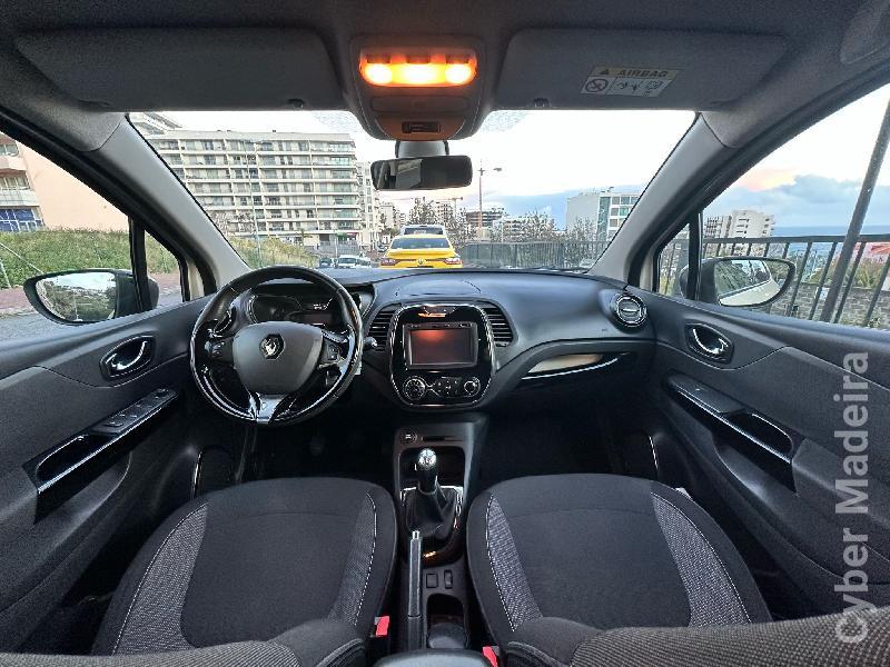RENAULT CAPTUR Intens Gasóleo