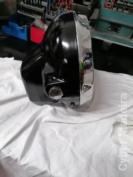 Farol Honda CB 250 N ano 1980