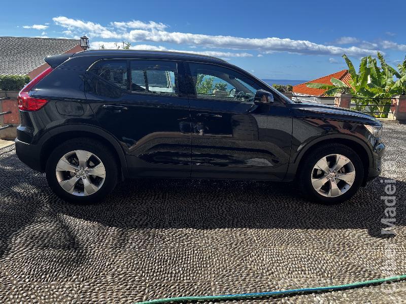 VOLVO XC 40 Gasóleo