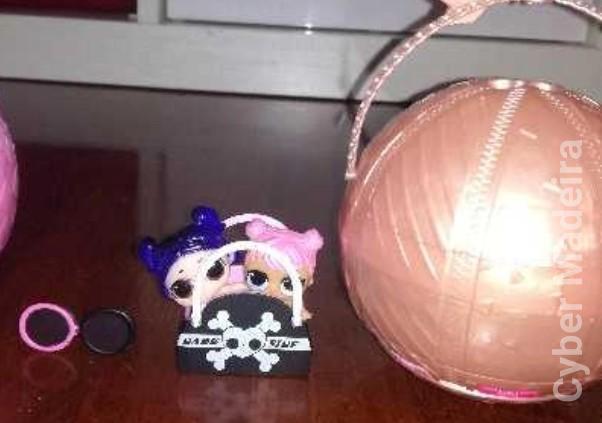 Conjunto 10 bonecas LOL