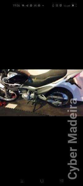Honda 27 400 cc Grande turismo