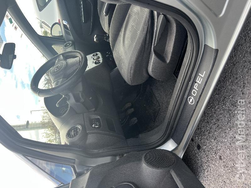 OPEL CORSA D Gasóleo