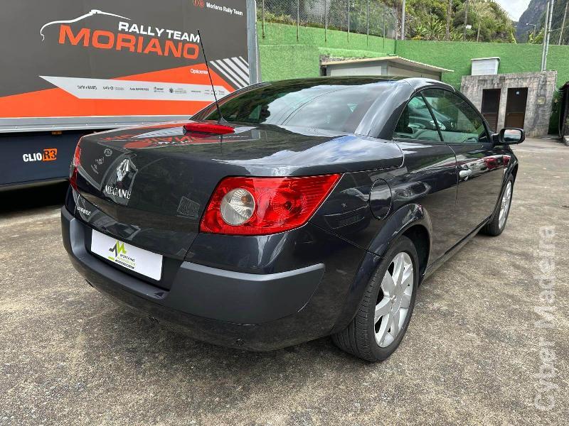RENAULT MEGANE 1500 Gasóleo