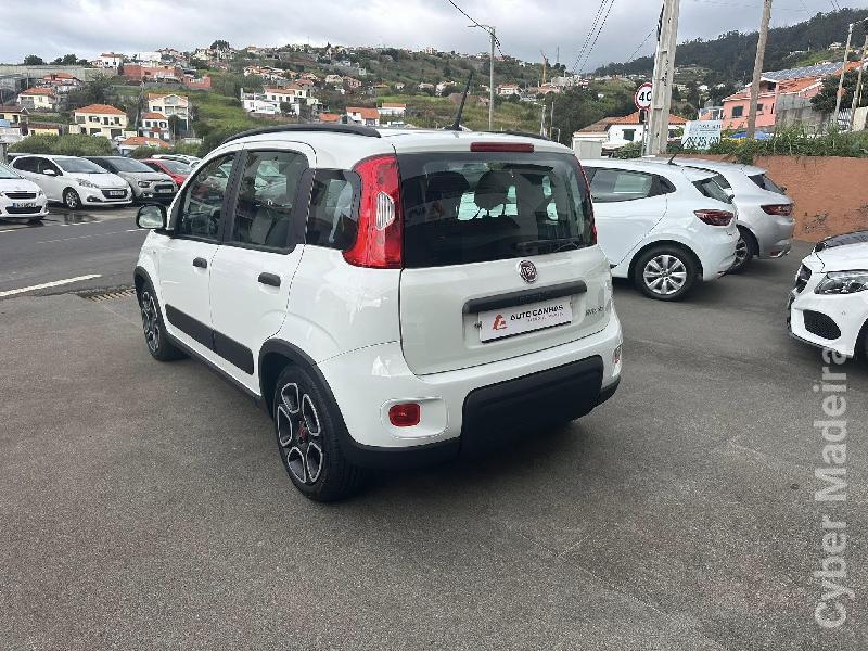 FIAT PANDA HIBRIDO  Híbrido