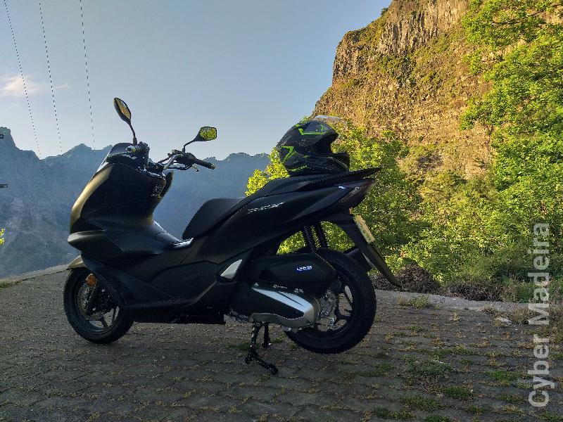 Honda 25 125 cc Scooter