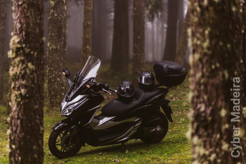 Honda 432 300 cc Scooter