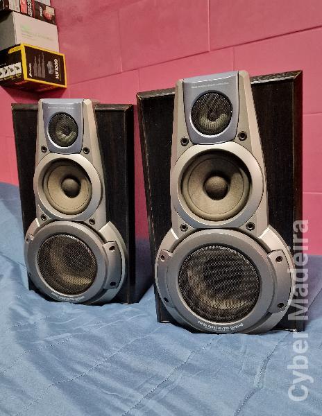 Colunas Technics !