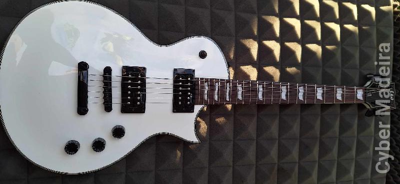 ESP LTD EC-256 Snow White