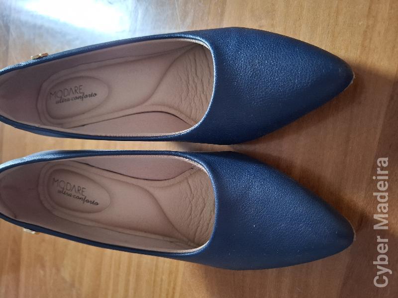 Sapatos 37