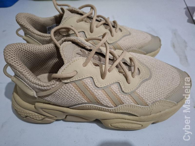 Sapatilhas adidas 38