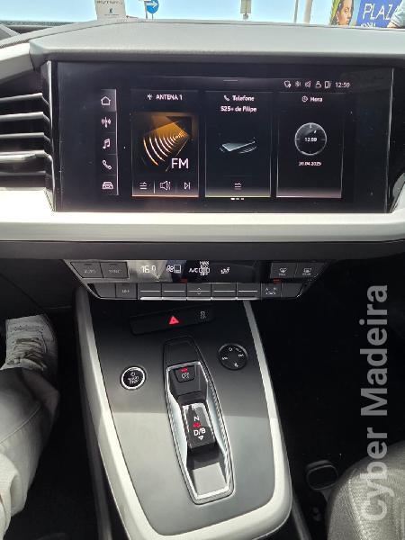 AUDI Q4 Elétrico Eléctrico 