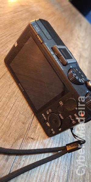 Sony DSC-HX60 Sony