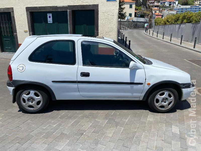 OPEL CORSA B 1.4i 16V Gasolina 