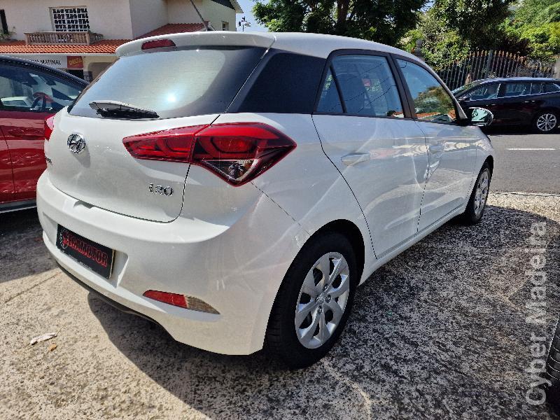 HYUNDAI I20 1.1 CRDI ACESS VAN 75cv C/IVA Gasóleo