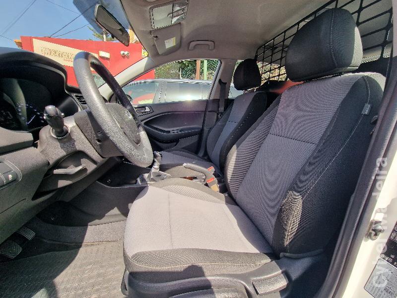 HYUNDAI I20 1.1 CRDI ACESS VAN 75cv C/IVA Gasóleo