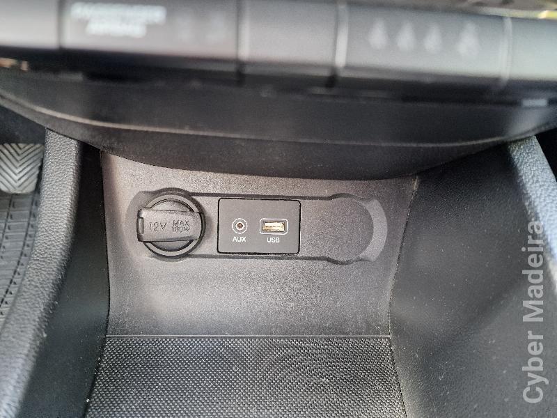 HYUNDAI I20 1.1 CRDI ACESS VAN 75cv C/IVA Gasóleo