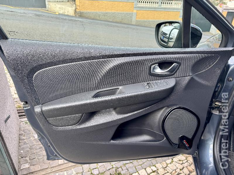 RENAULT CLIO limited 0,9cc TCE Bi Fuel Gasolina