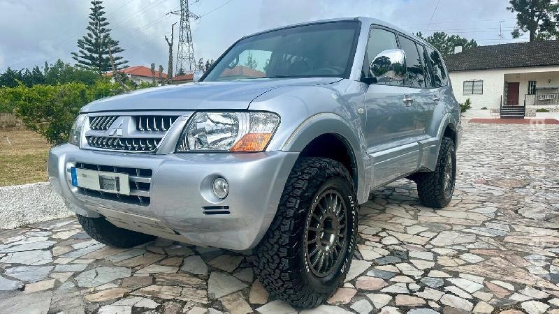 Mitsubishi Pajero 3.2 DI-D GLS BT+CA
