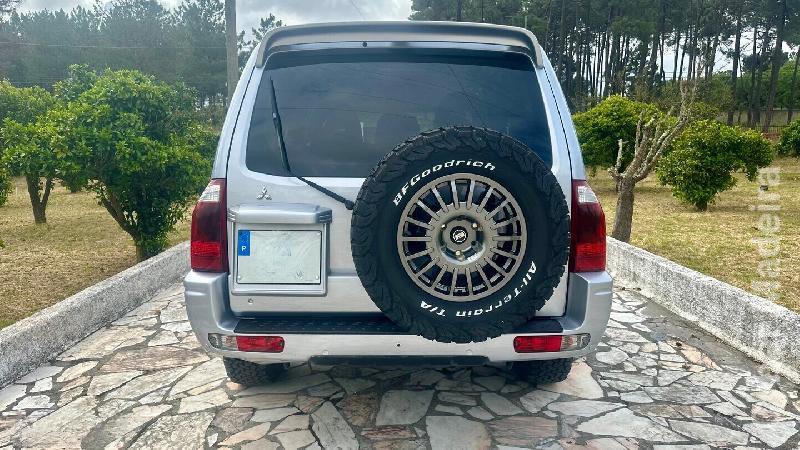 Mitsubishi Pajero 3.2 DI-D GLS BT+CA