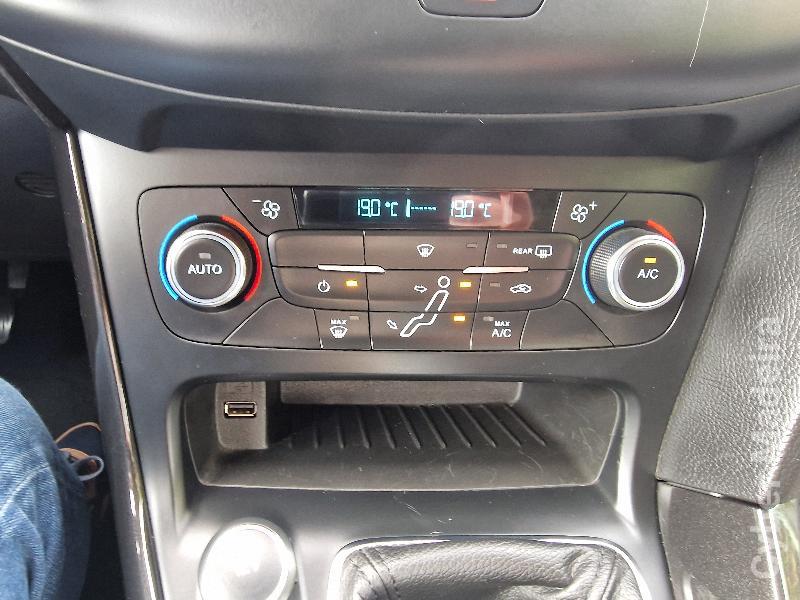 FORD FOCUS 1.0 SW 1.0 ECOBOOST BUSINESS 125cv Gasolina