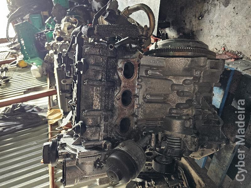 Motor Volkswagen Polo 1200cc 3 cilindros Motor Volkswagen Polo 1200cc 3 cilindros Gasolina 64