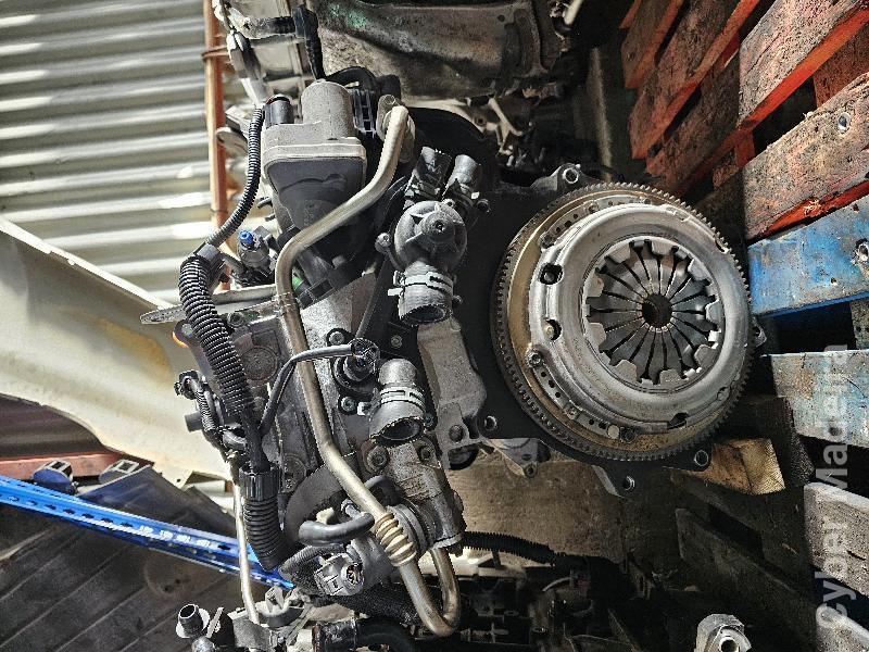 Motor Volkswagen Polo 1200cc 3 cilindros Motor Volkswagen Polo 1200cc 3 cilindros Gasolina 64